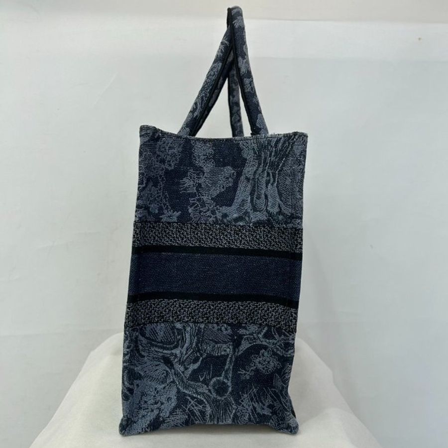 DIOR藍色刺繡TOTE-3