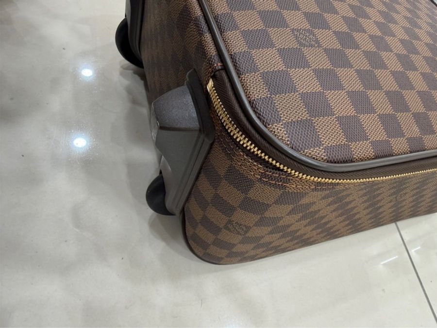 Lv棋盤格行李箱-9
