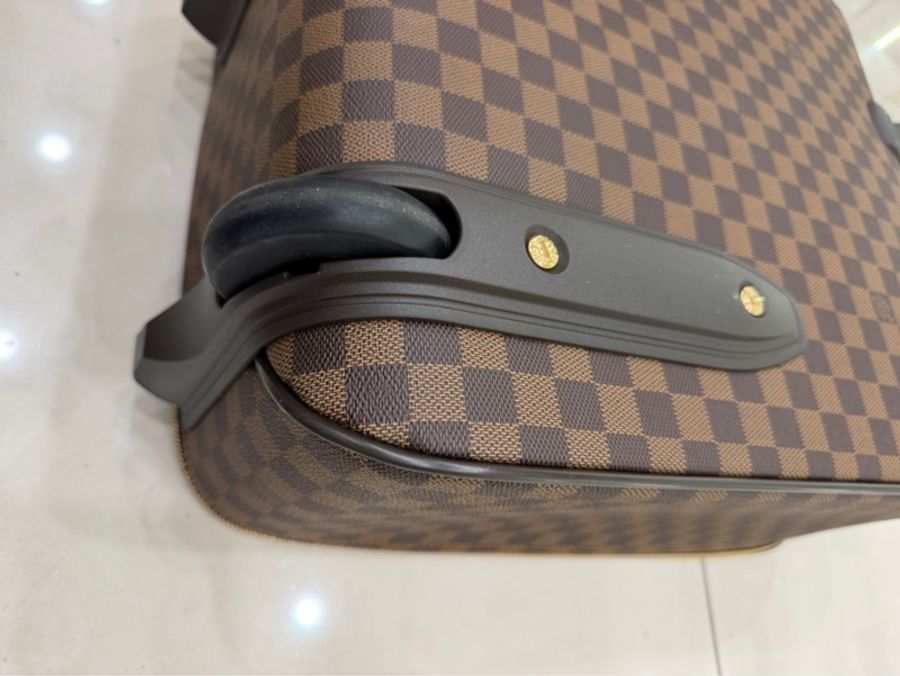 Lv棋盤格行李箱-11