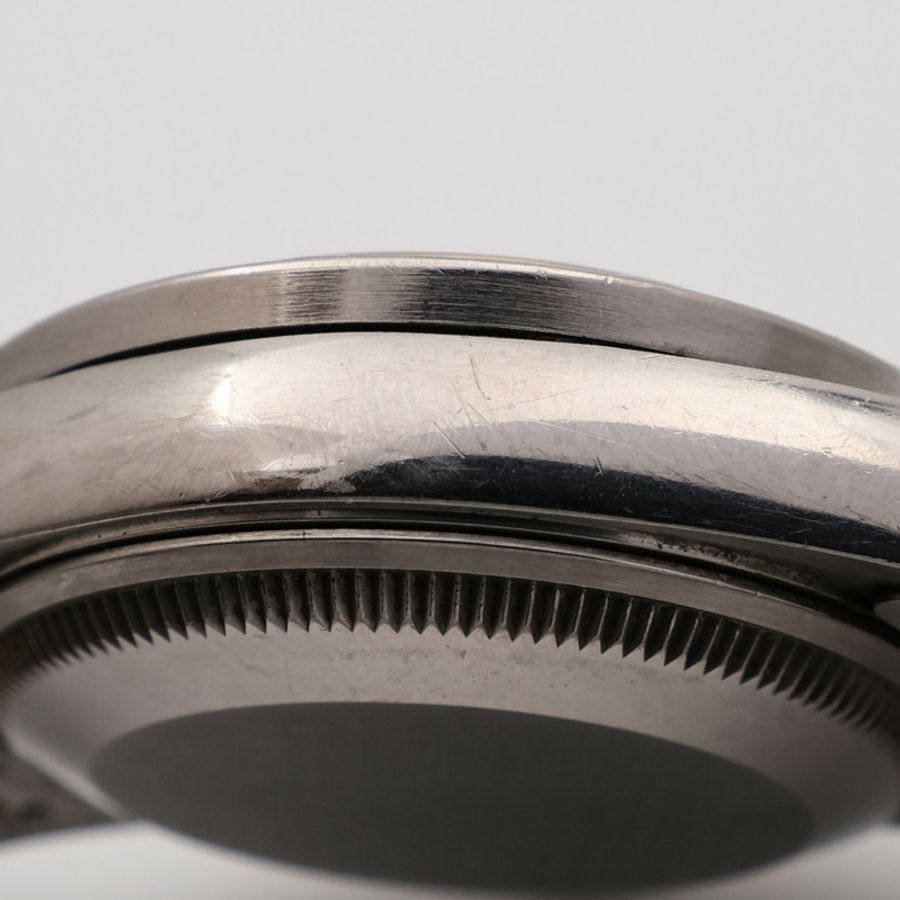 ROLEX Oyster Perpetual Date 15210-10