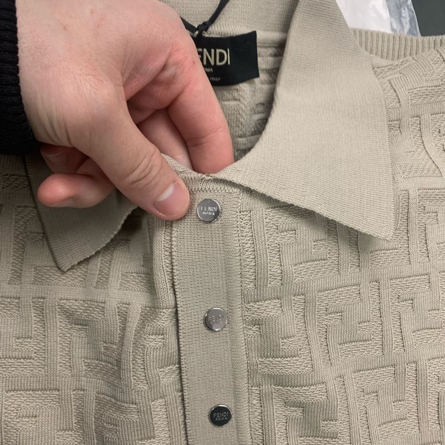 fendi polo 短袖 米色 size 50 52 全新-1