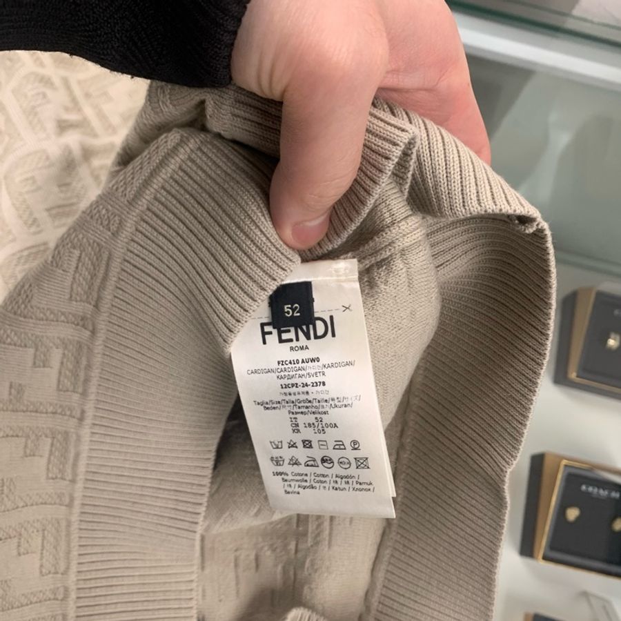 fendi polo 短袖 米色 size 50 52 全新-4