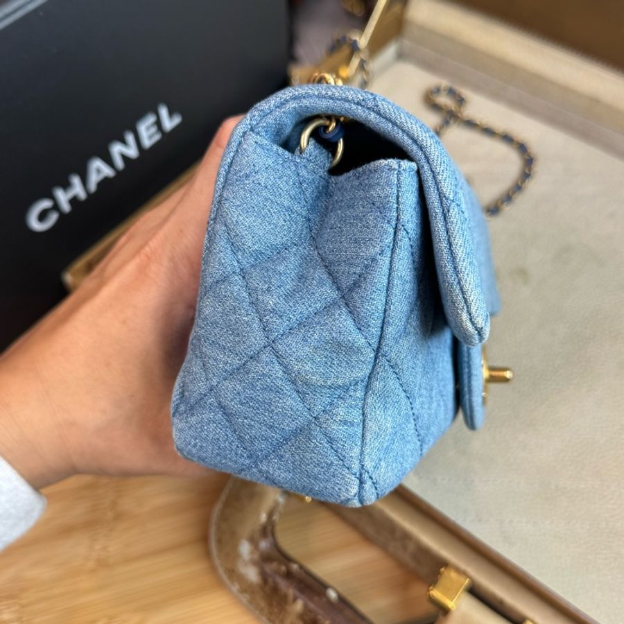 CHANEL 新款金球牛仔口蓋鏈包CF 20cm💙🩵少見二手貨-12