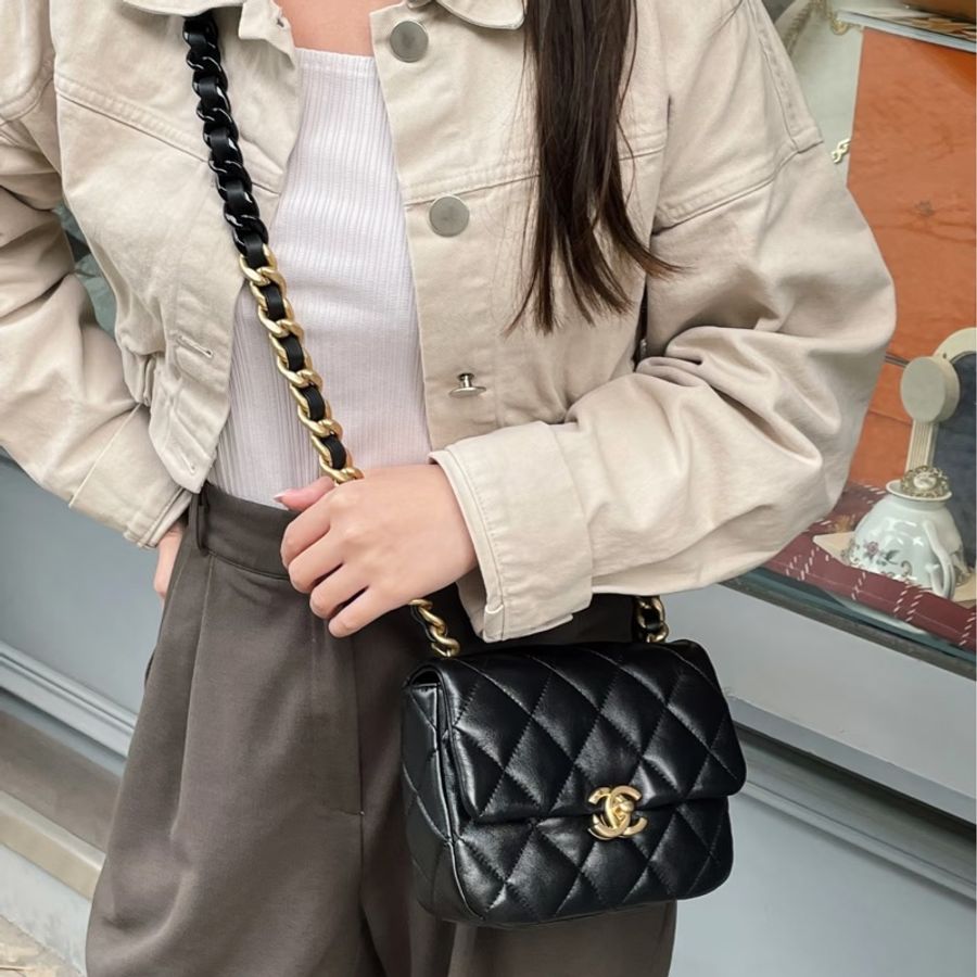 🈶購證 #絕版收藏 #配件齊 香奈兒黑金22s鴛鴦鏈條方胖子 晶片款-1