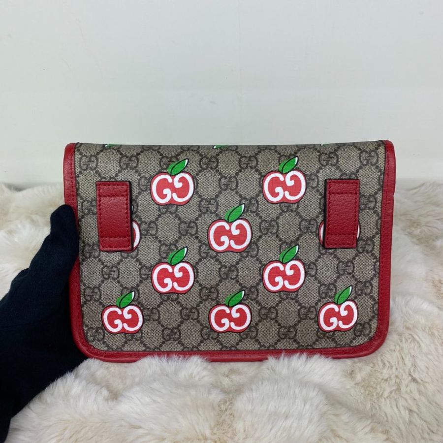 Gucci GG Supreme Apple限定款蘋果雙G印花胸腰包-8