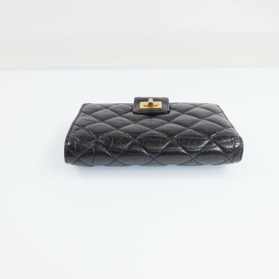 CHANEL 牛皮皮革2.55Wallet金扣錢包-10