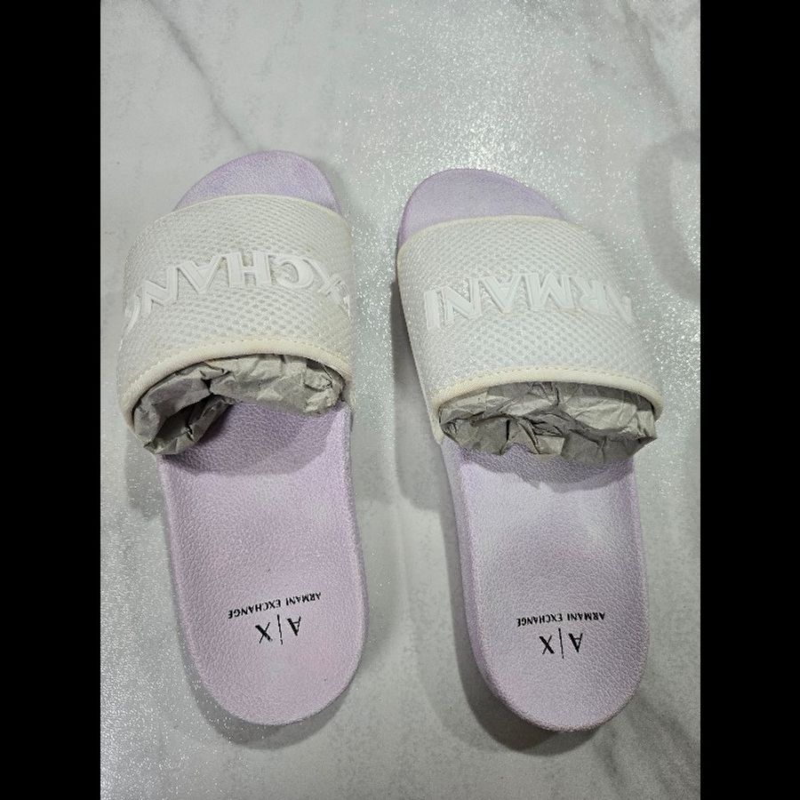 ⏰降價囉⏰ARMANI 精品白色潮拖-0