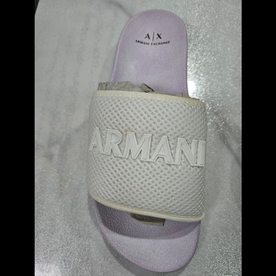 ⏰降價囉⏰ARMANI 精品白色潮拖-9