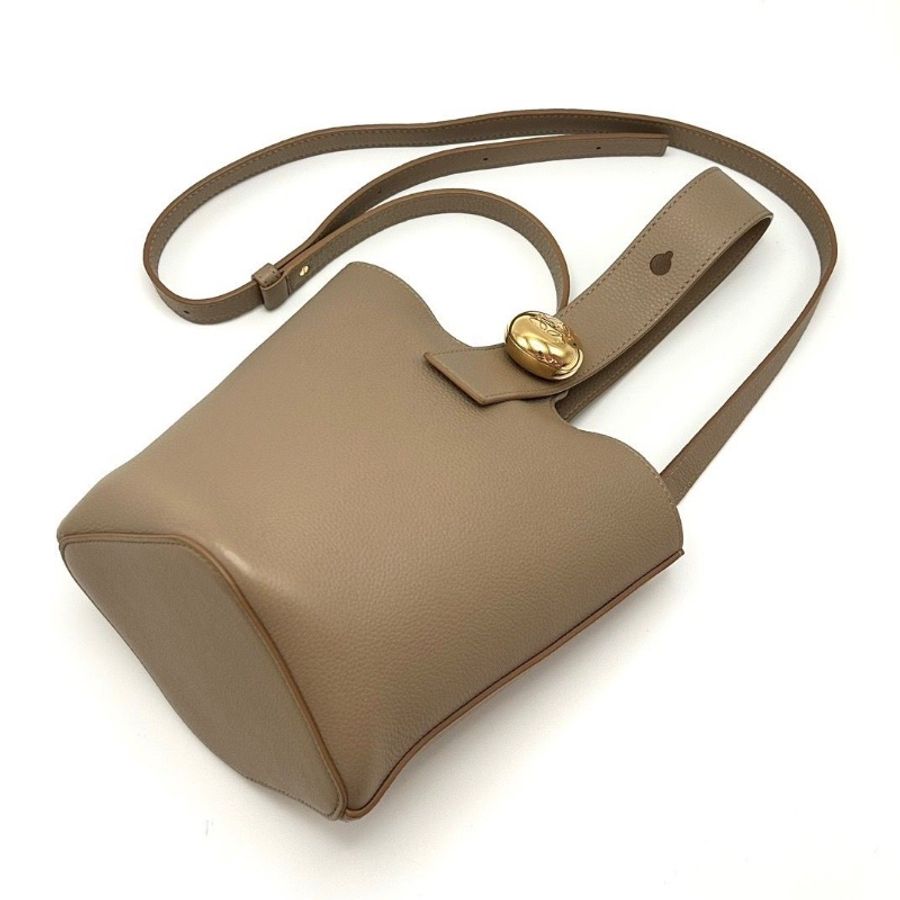 LOEWE Pebble Bucket灰色手提斜背水桶包16*16*19.5 9新 配件塵袋-5
