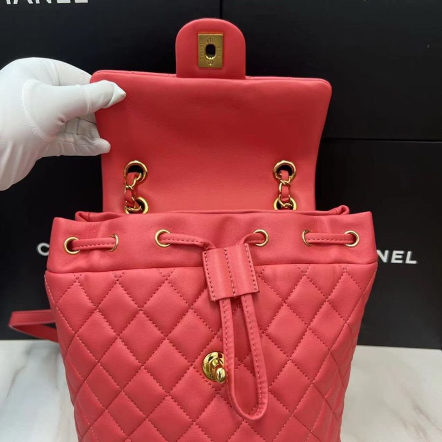Chanel粉色羊皮雙肩包-5