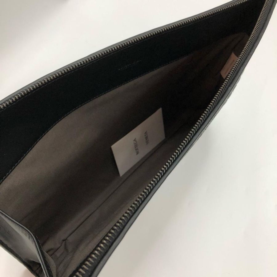 Bottega Veneta clutch ( Black )-2