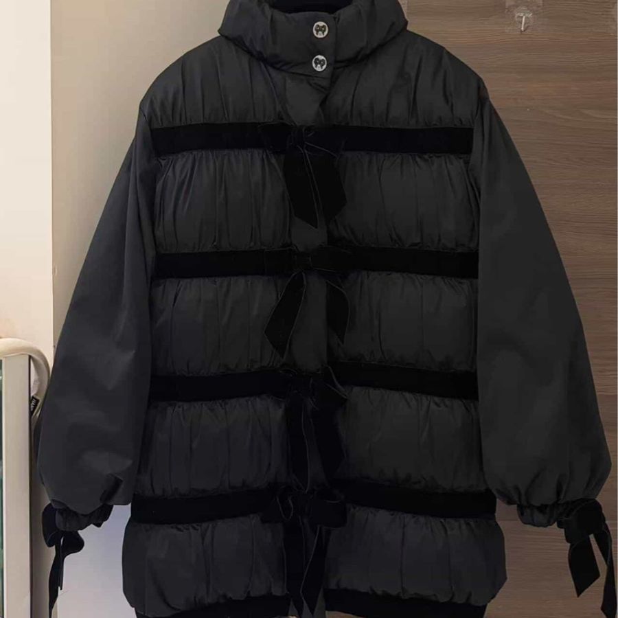 Chanel黑色蝴蝶結羽絨外套-0