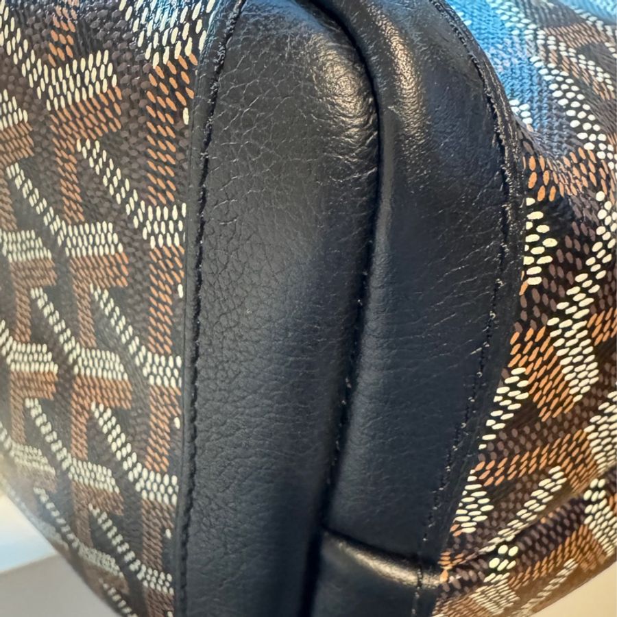 Goyard PM Artois tote bag with zip; Black color-13