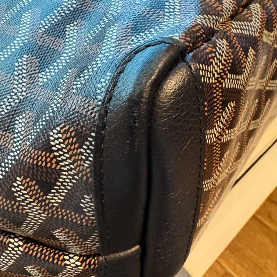 Goyard PM Artois tote bag with zip; Black color-15