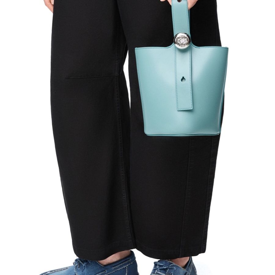 Loewe 女士 Pebble Bucket 小牛皮迷你包均碼碼MINI、16cm*16cm*19.5cm-8