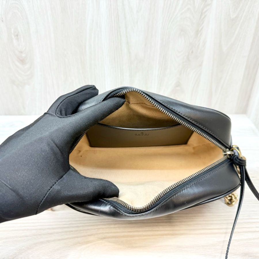 GUCCI黑金牛皮馬夢鏈條相機包24CM 447632-5