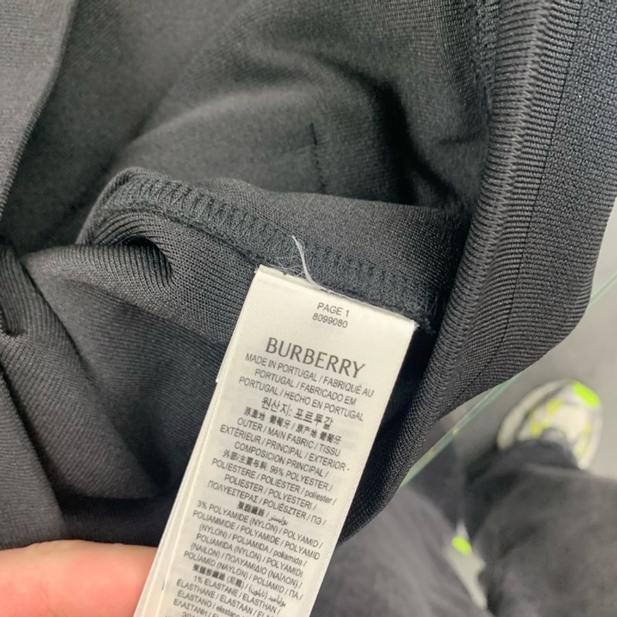 Burberry 衛衣 size M L 全新-3