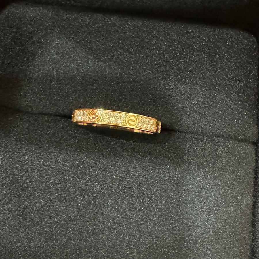 Cartier 經典款 滿鑽love戒指-0