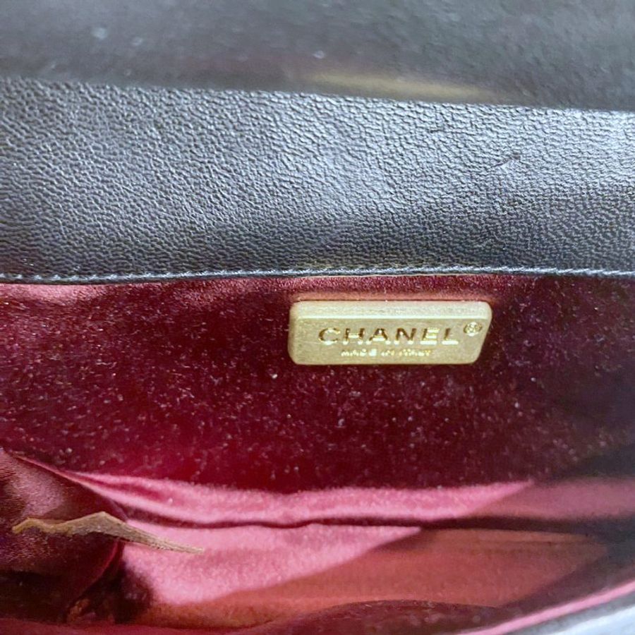 【CHANEL】香奈兒 Lambskin Chain Shoulder 黑色 金扣 壓克力限量版晚宴鏈條包 22x16x2 正品(二手)M0321-9