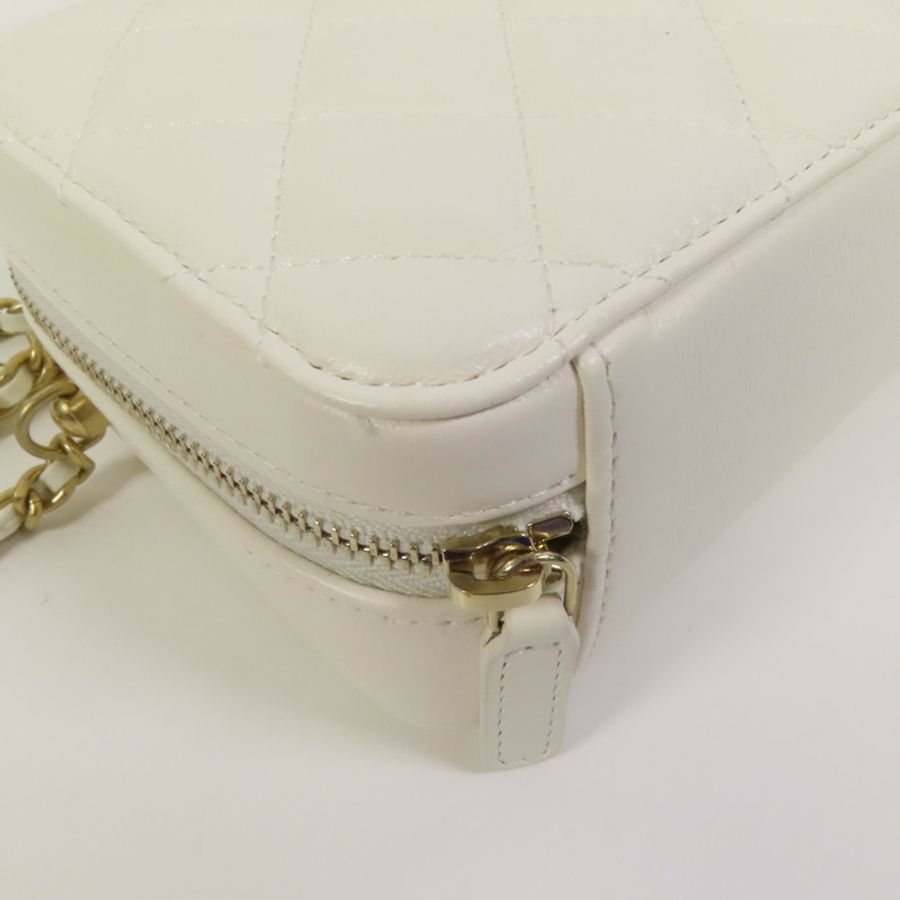 CHANEL 羊皮皮革Shoulder Bag金扣肩背袋-12