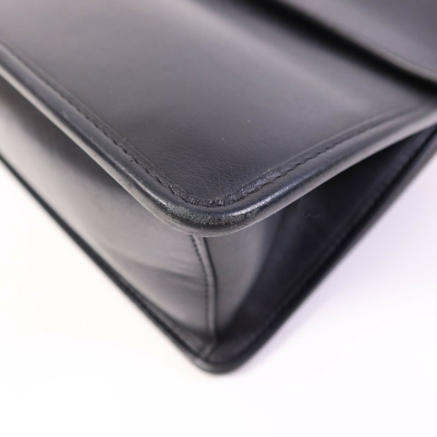 FENDI 牛皮皮革Kan I肩背袋-11