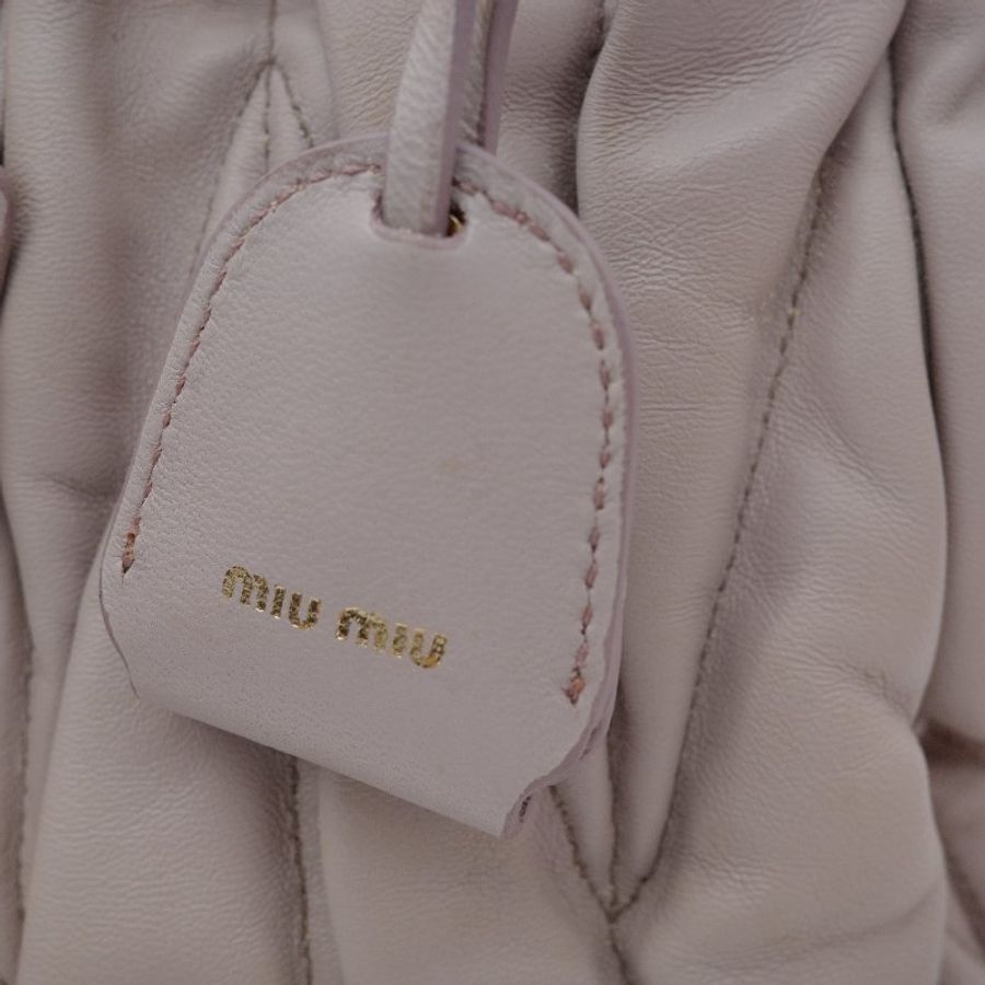 Miu Miu 繆繆 Nappa Matelassé 粉灰色 羊皮 手提 皺褶 斜背 手提 兩用包-29