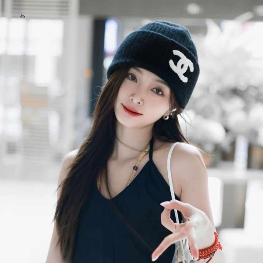 Chanel 黑色 絨線帽 超難買-1