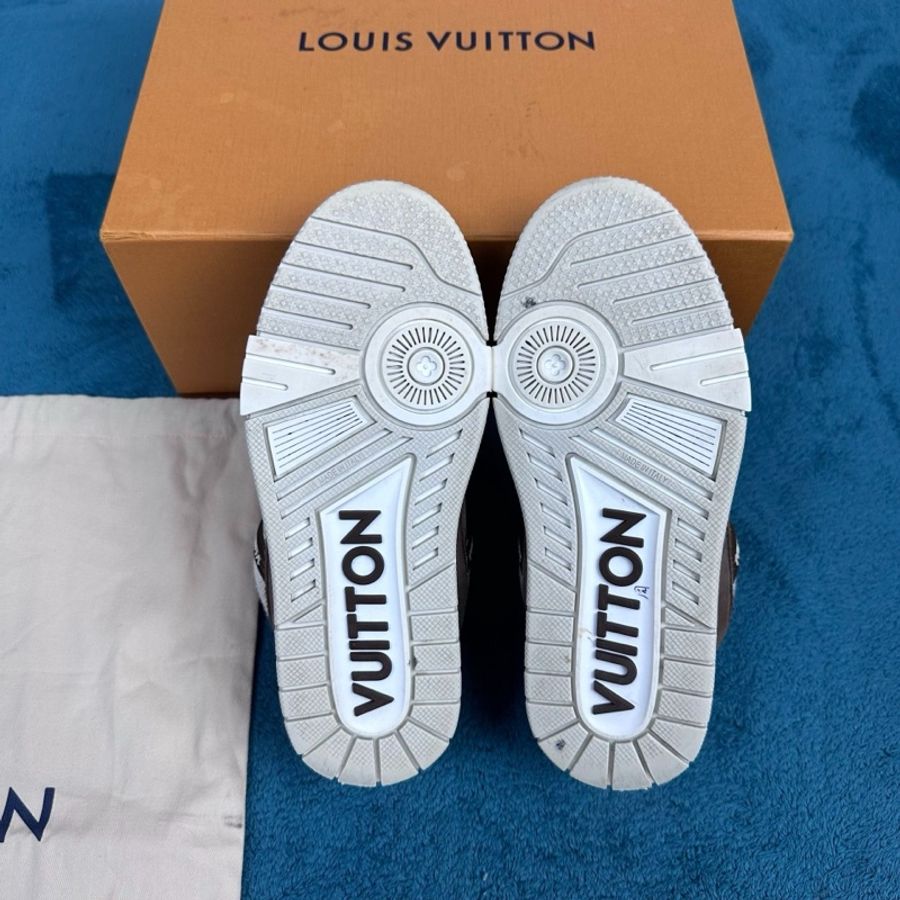 lv 路易威登trainer 低幫板鞋 摩卡色 35.5碼-4