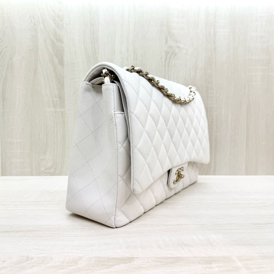 CHANEL白色荔枝皮金釦MAXI JUMBO/A58601-3