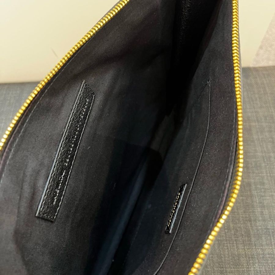 Balenciaga clutch ( Black )-4