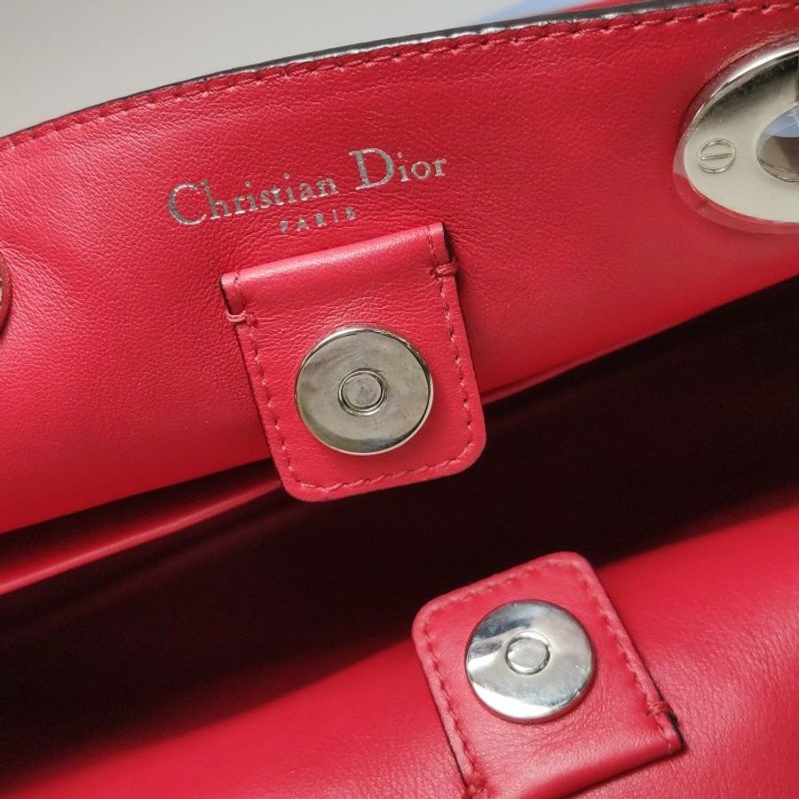 Dior Diorissimo中號牛皮拼色Dior字母吊飾子母包單肩包-12