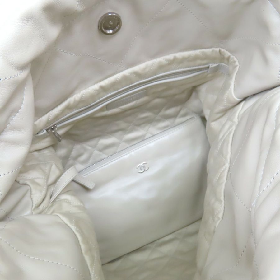 淺綠色 牛皮 CHANEL 22 MEDIUM 鍊帶 肩背包 銀扣【CHANEL 香奈兒】 AS3261-5