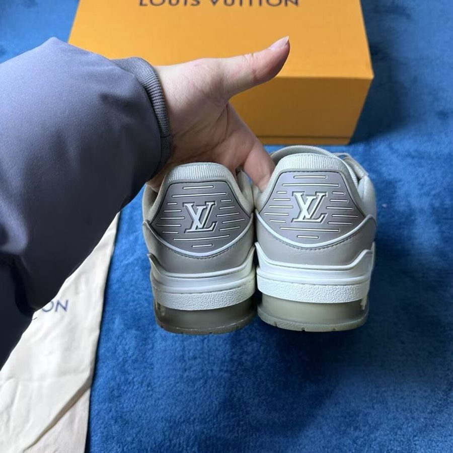 Louis Vuitton路易威登trainer 灰白 尺碼:40.5-3
