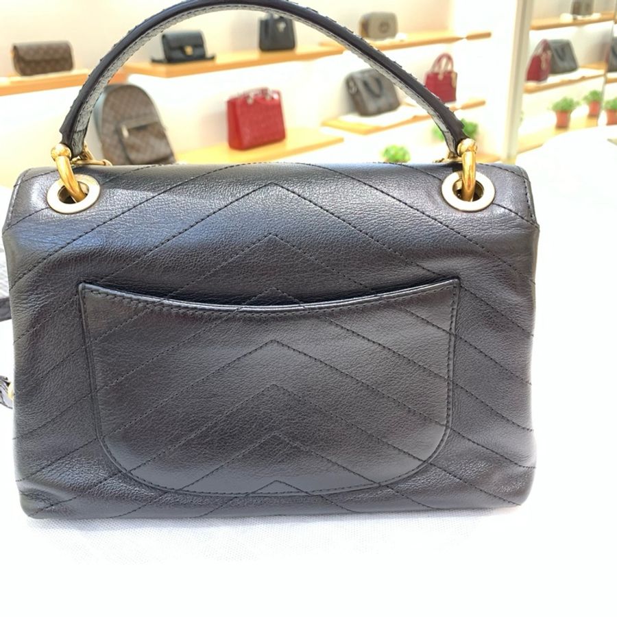 香奈兒/chanel 黑金V紋郵差 25開 裸包-2