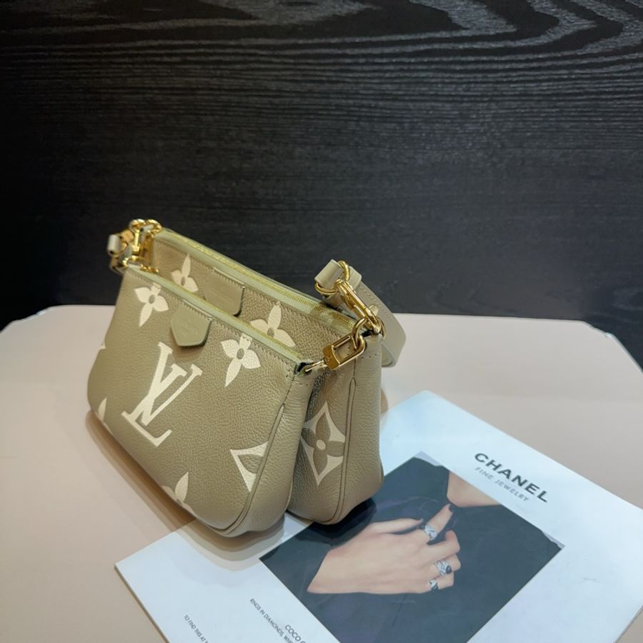 LV 卡其綠金釦二合一麻將包-2