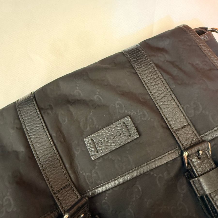 Gucci尼龍男郵差包-2