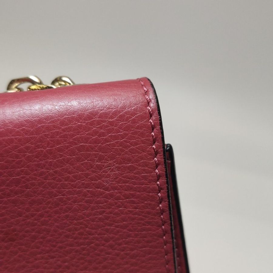 Burberry牛皮純色字母Logo徽標插扣斜挎包單肩包-15
