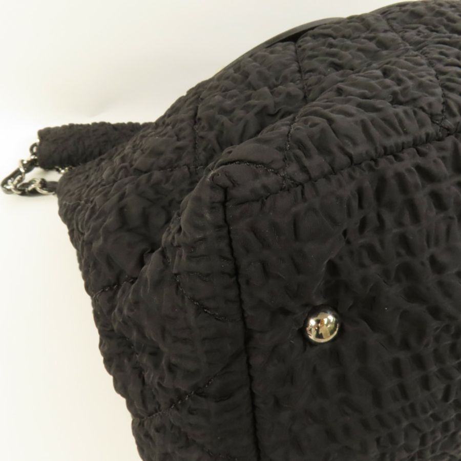 CHANEL 尼龍Pre-Owned 2009 CC銀扣手挽袋-12