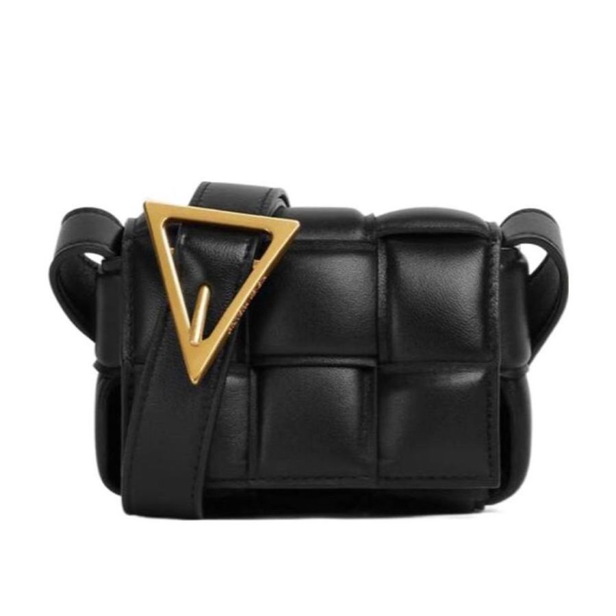 Bottega Veneta 女士 徽標襯墊單肩包均碼碼12cm*4cm*8cm-0