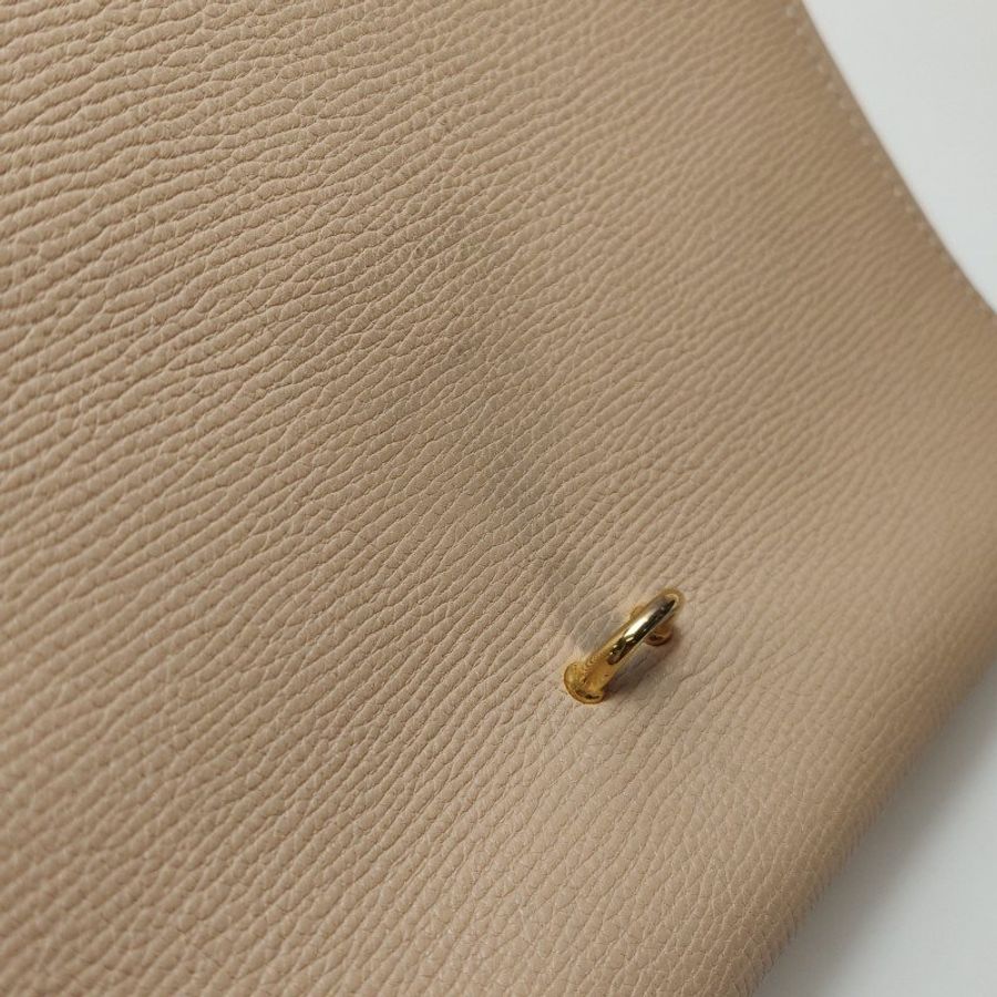 Burberry Macken牛皮純色金屬扣斜挎包單肩包-9