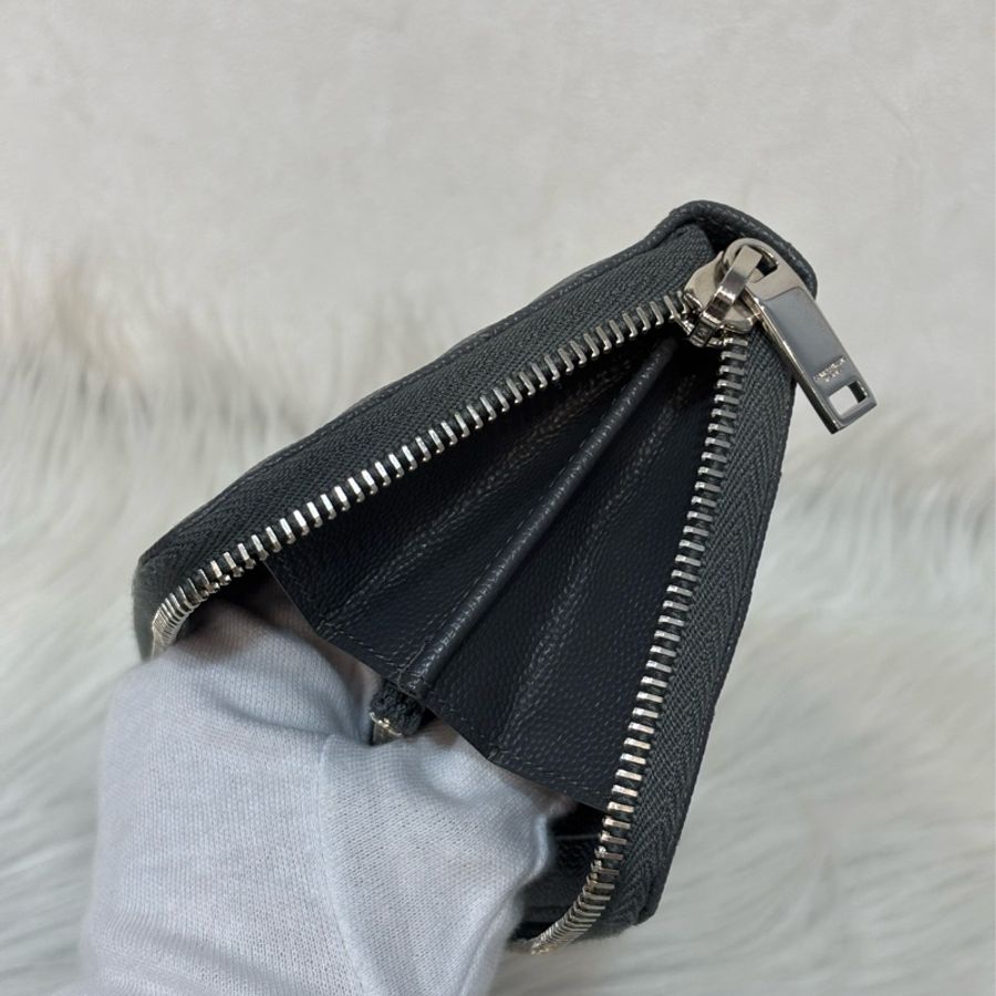 YSL 358094 LOGO 大象灰荔枝皮 銀釦 發財包拉鍊夾信用卡零錢包長夾皮夾發財包-25