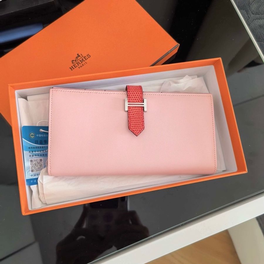 超值漏價！ 未使用 愛馬仕Hermès Béarn Soufflet 長夾｜Swift 櫻花粉｜蜥蜴皮紅扣帶｜銀H扣｜收藏級搭配-1