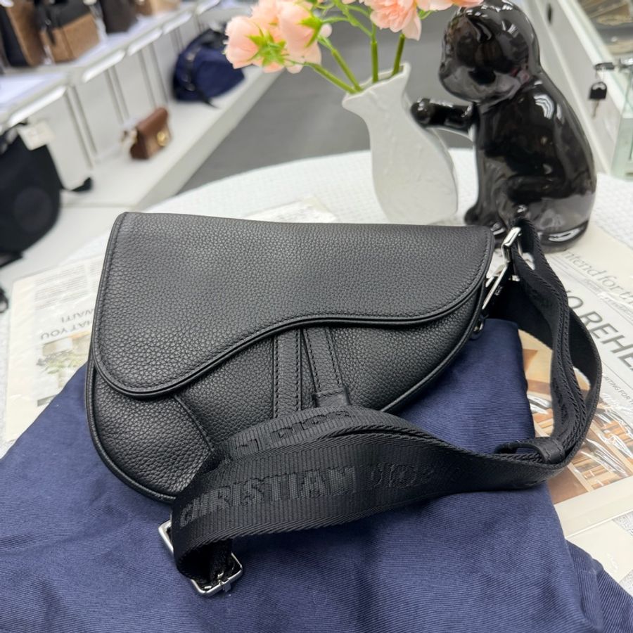 Dior 男士斜挎 全新-0