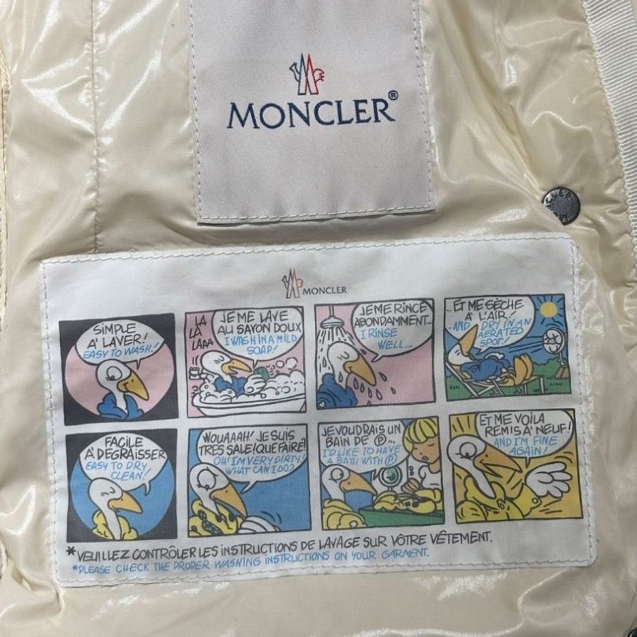 moncler 羽絨外套白色 2 碼 95新配件塵袋衣架-4