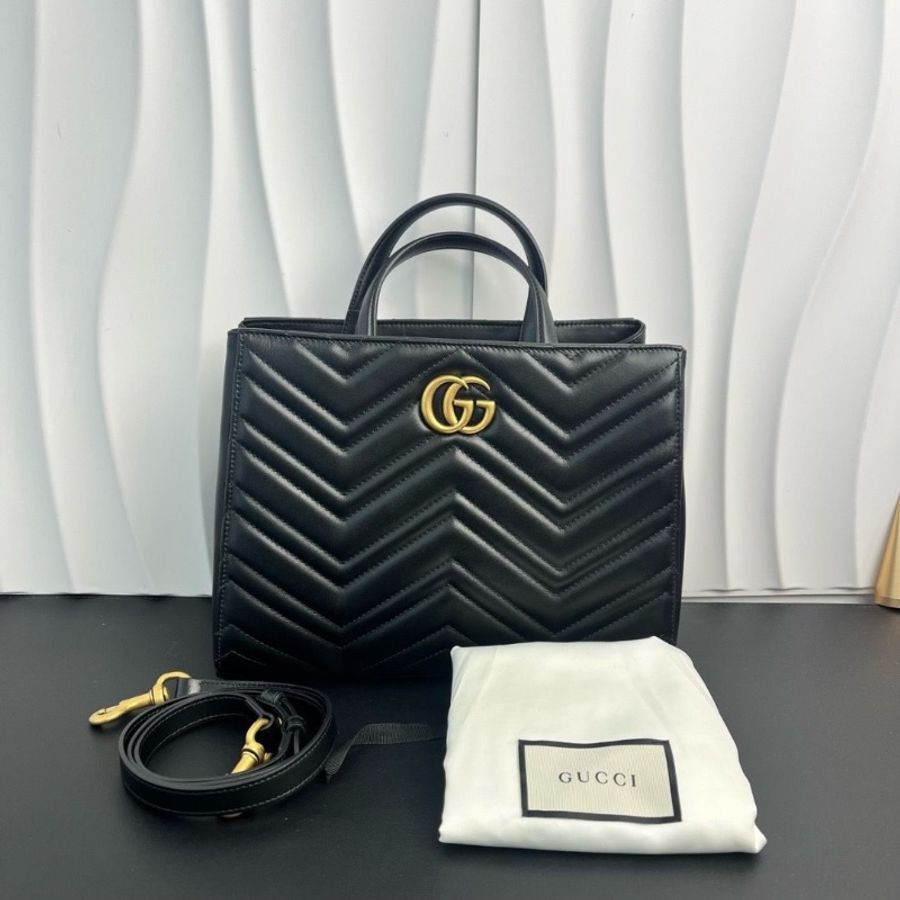 GUCCI Marmont 黑金手提包肩背包經典V紋金色雙G扣26*12*20 9新 配件塵袋-1