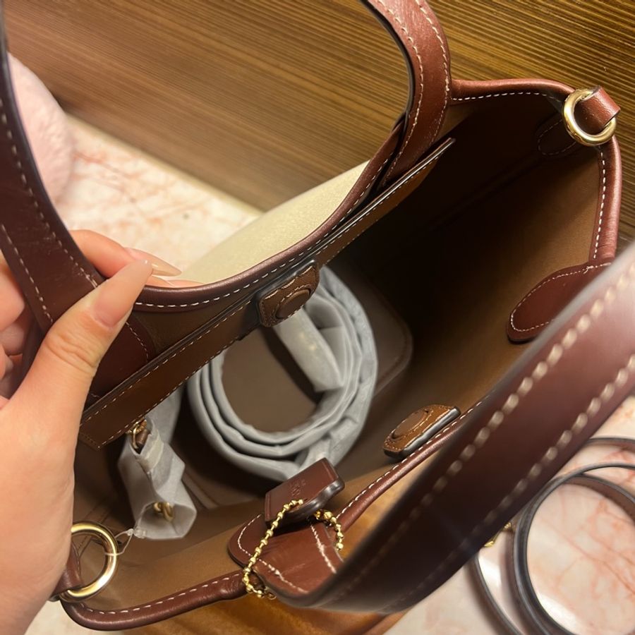 COACH菜籃子水桶包Hanna Bucket Bag-2