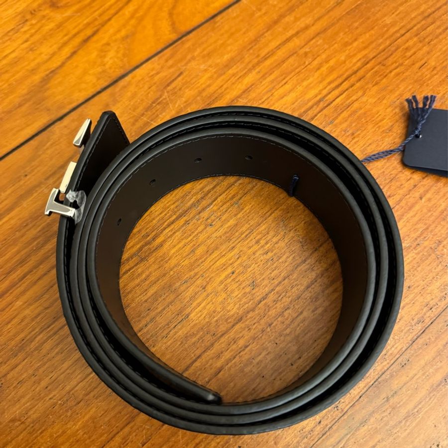 LV M0717Q銀線條logo壓紋皮帶110cm 超特別的款式✨-2