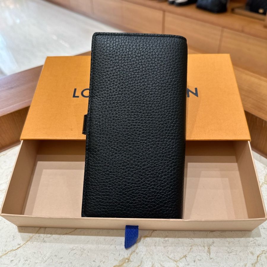 Louis Vuitton 路易威登高級款長夾 閒置新 櫃價4萬多-6