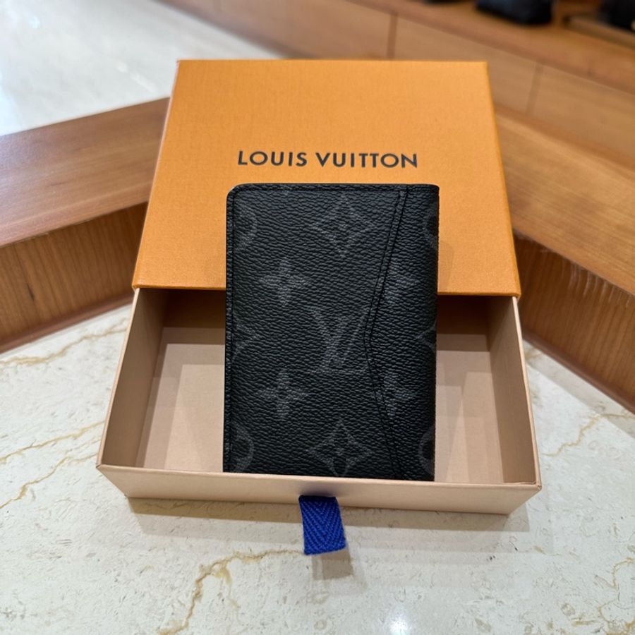 #全網最低價 Louis Vuitton Vertical 老花翻蓋卡包 黑色-1