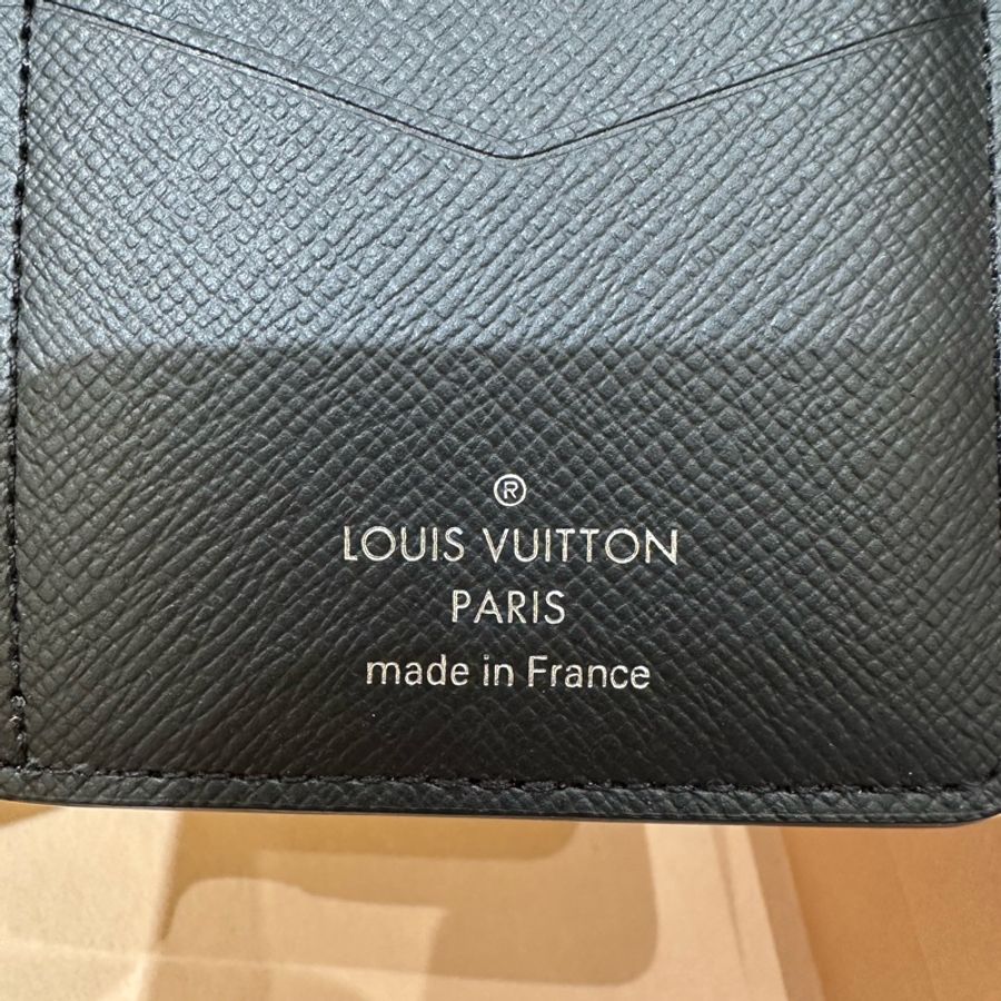 #全網最低價 Louis Vuitton Vertical 老花翻蓋卡包 黑色-3